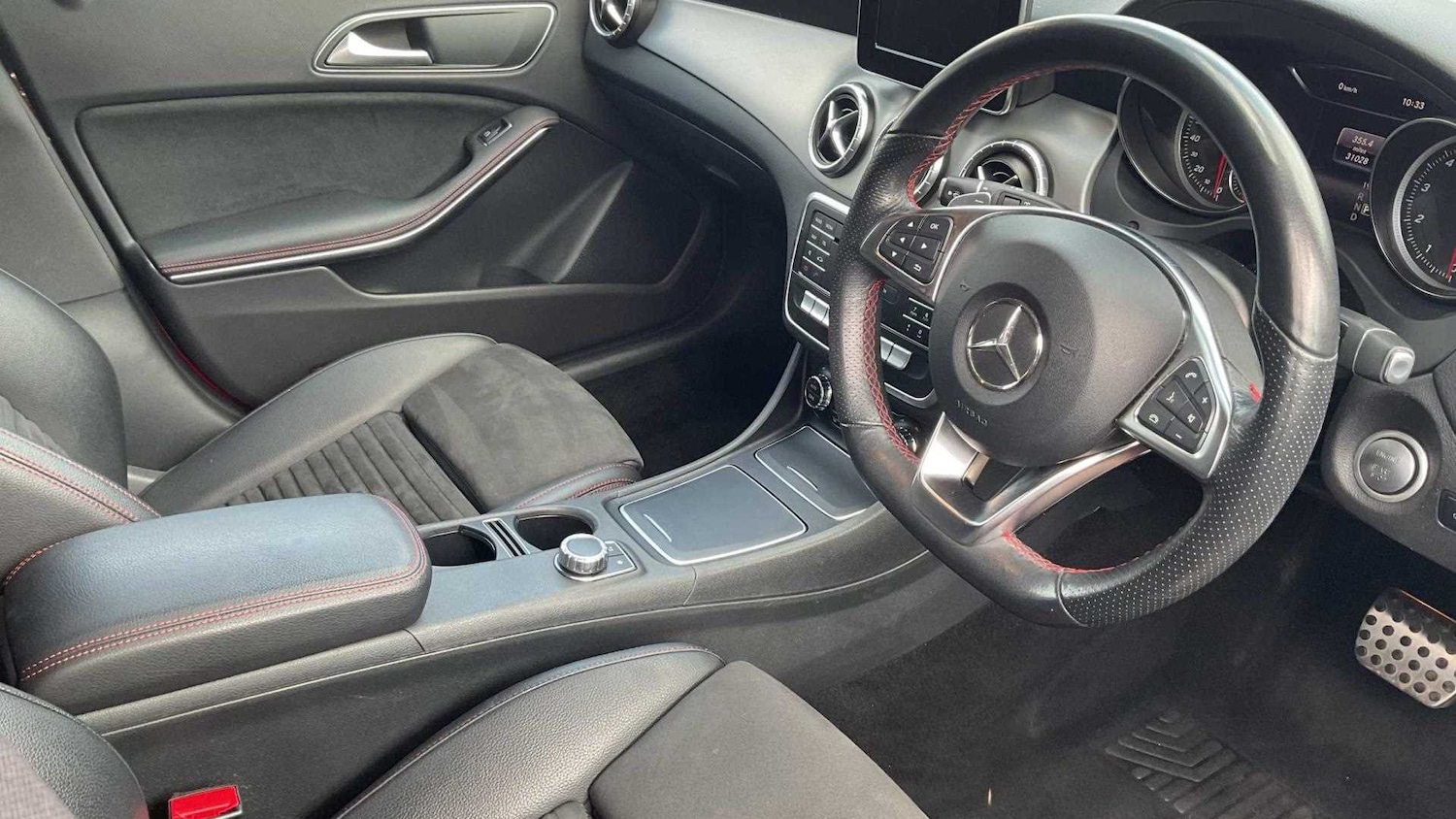 Used Mercedes-Benz CLA 2019 for sale - 76373632: Photo 31