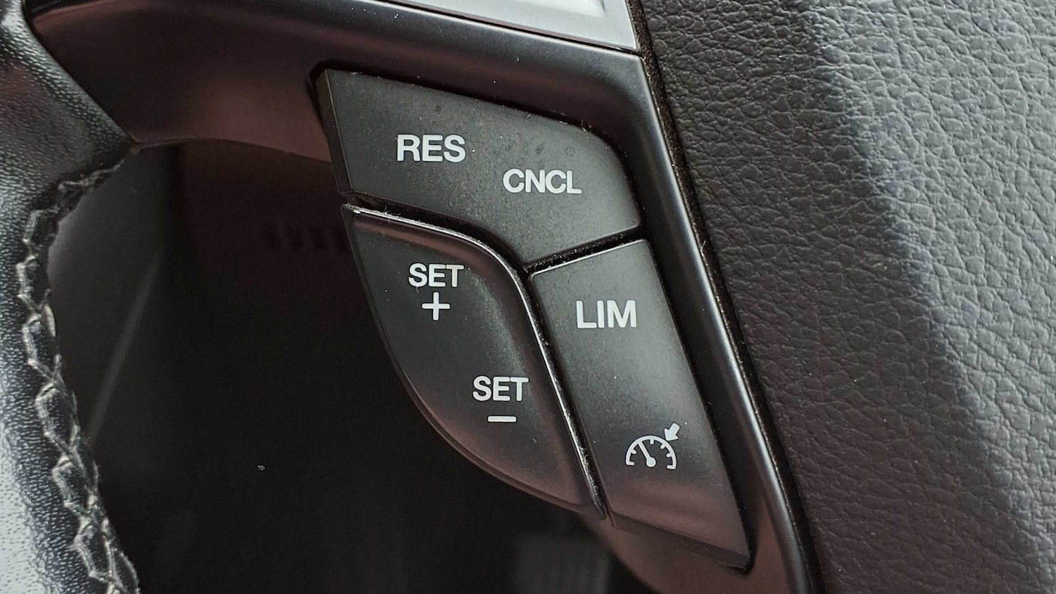 Used Ford Mondeo 2019 for sale - 76488036: Photo 31