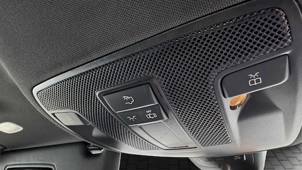 Used Mercedes-Benz A-Class 2017 for sale - 76034790: Photo 34