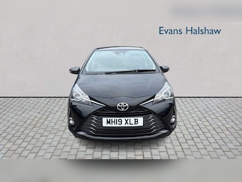 Used Toyota Yaris 2019 for sale - 77389694: Photo