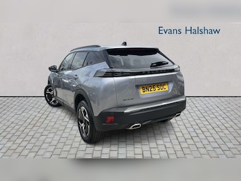 Used Peugeot 2008 2025 for sale - 79079001: Photo
