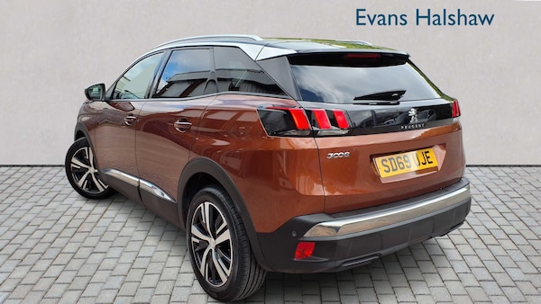 Used Peugeot 3008 2019 for sale - 76286385: Photo 2