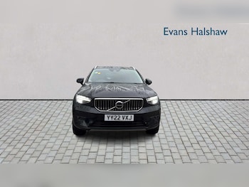 Used Volvo XC40 2022 for sale - 77257430: Photo