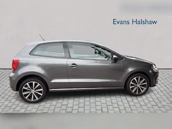 Used Volkswagen Polo 2016 for sale - 79660354: Photo