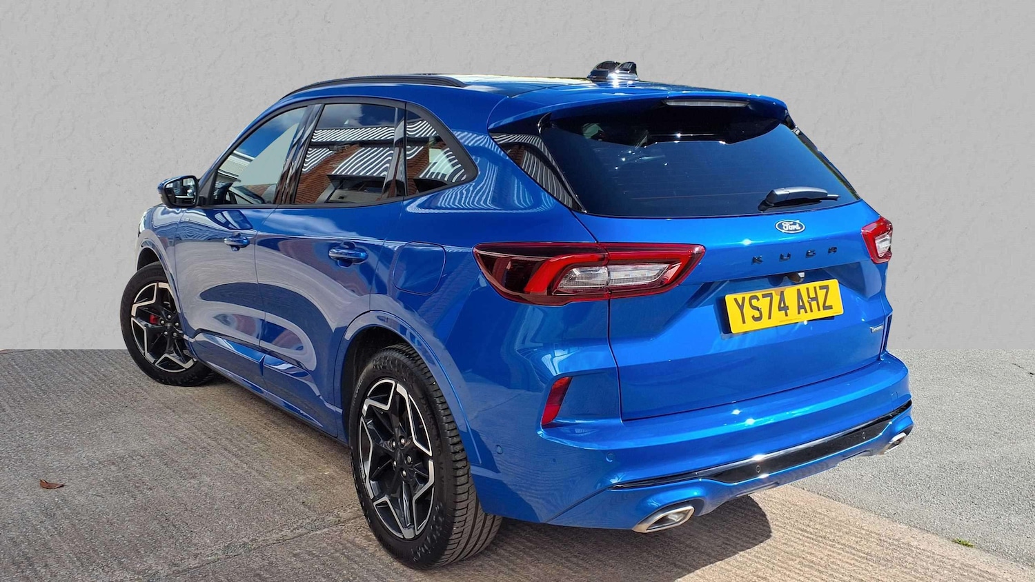 Used Ford Kuga 2024 for sale - 76034792: Photo 2