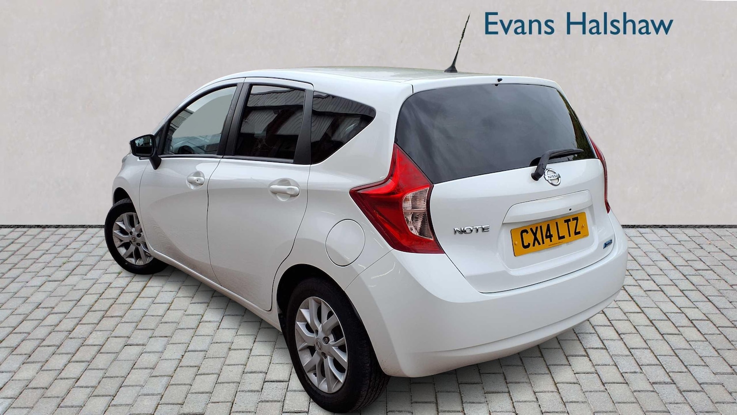 Used Nissan Note 2014 for sale - 76218387: Photo 2