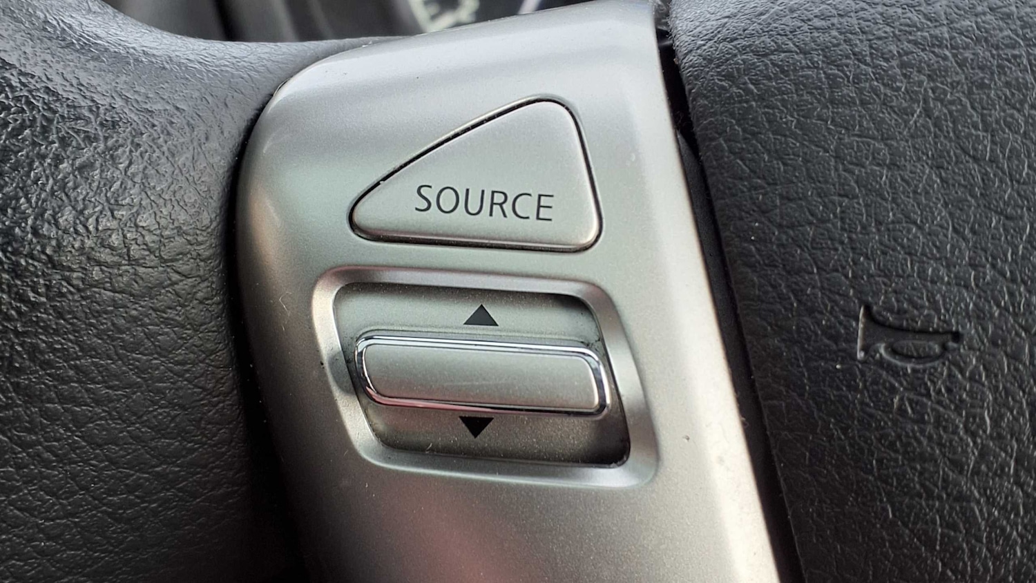 Used Nissan Note 2014 for sale - 76218387: Photo 25