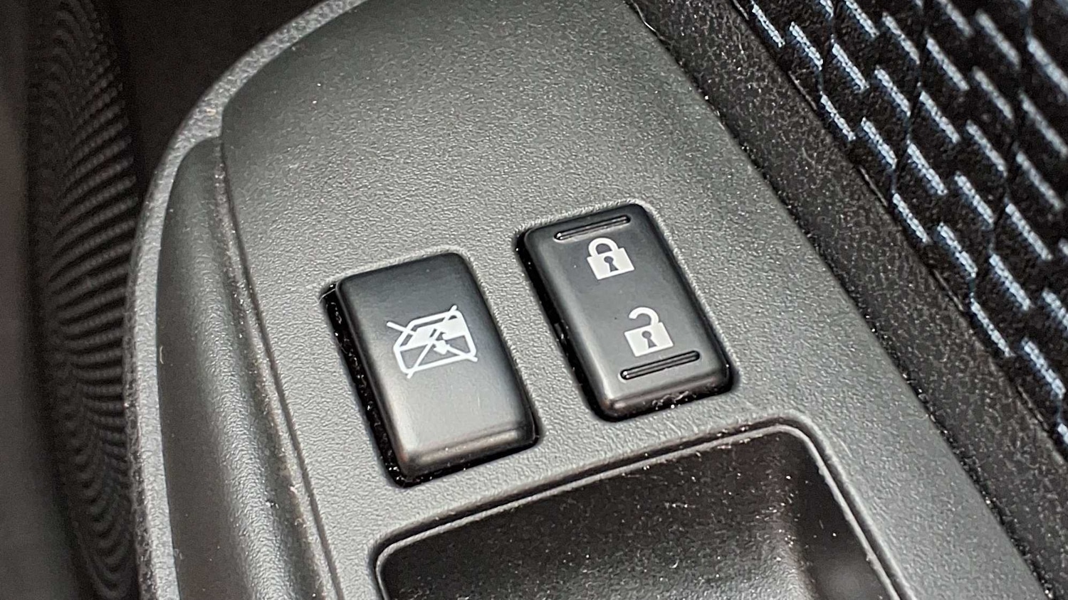 Used Nissan Note 2014 for sale - 76218387: Photo 32