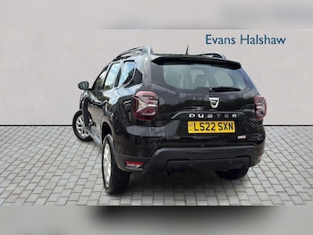 Used Dacia Duster 2022 for sale - 79148115: Photo