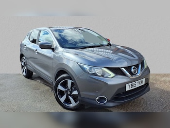 Used Nissan Qashqai 2015 for sale - 75841089: Photo
