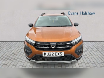 Used Dacia Sandero Stepway 2022 for sale - 78052028: Photo