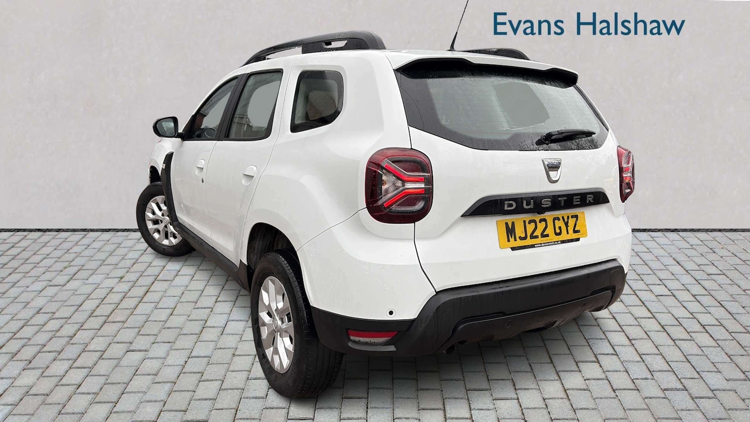 Used Dacia Duster 2022 for sale - 77842232: Photo 2