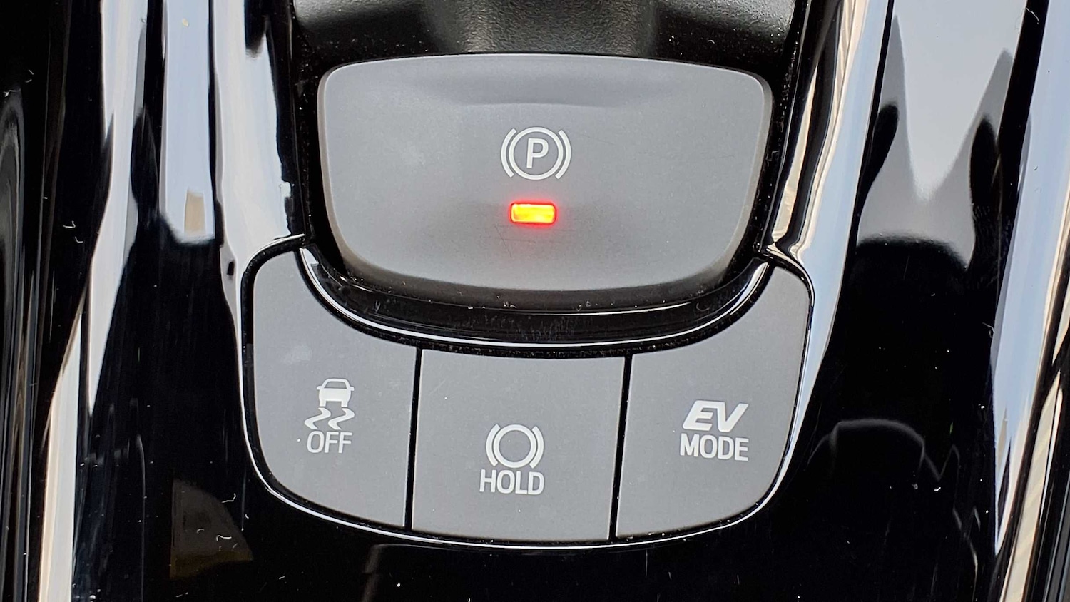 Used Toyota C-HR 2023 for sale - 75981466: Photo 24