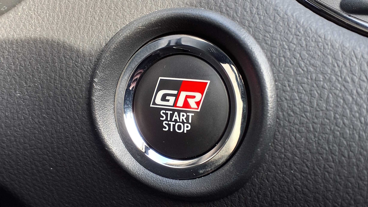 Used Toyota C-HR 2023 for sale - 75981466: Photo 30