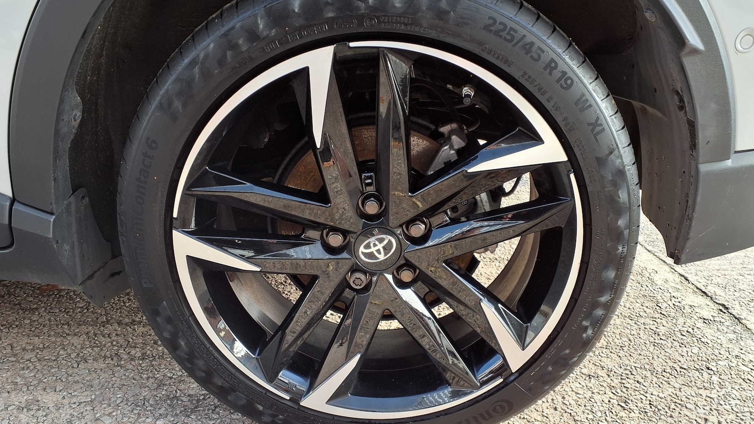 Used Toyota C-HR 2023 for sale - 75981466: Photo 9