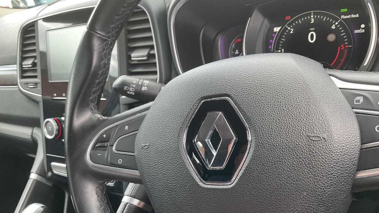 Used Renault Koleos 2018 for sale - 76390708: Photo 12