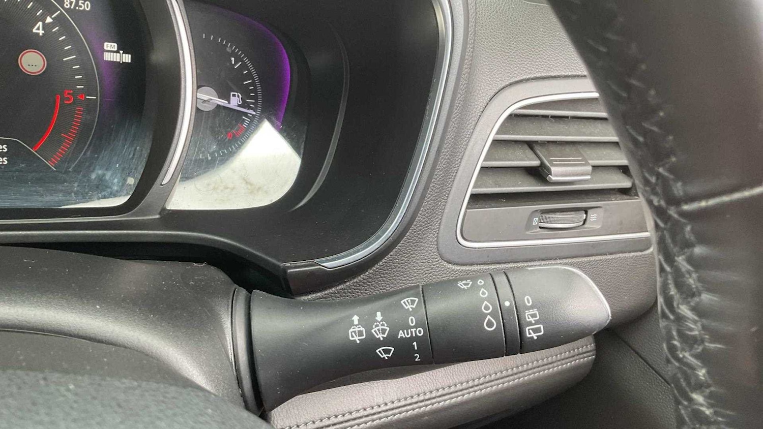 Used Renault Koleos 2018 for sale - 76390708: Photo 17