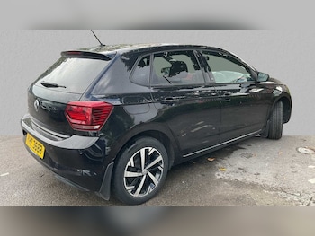 Used Volkswagen Polo 2018 for sale - 75841902: Photo