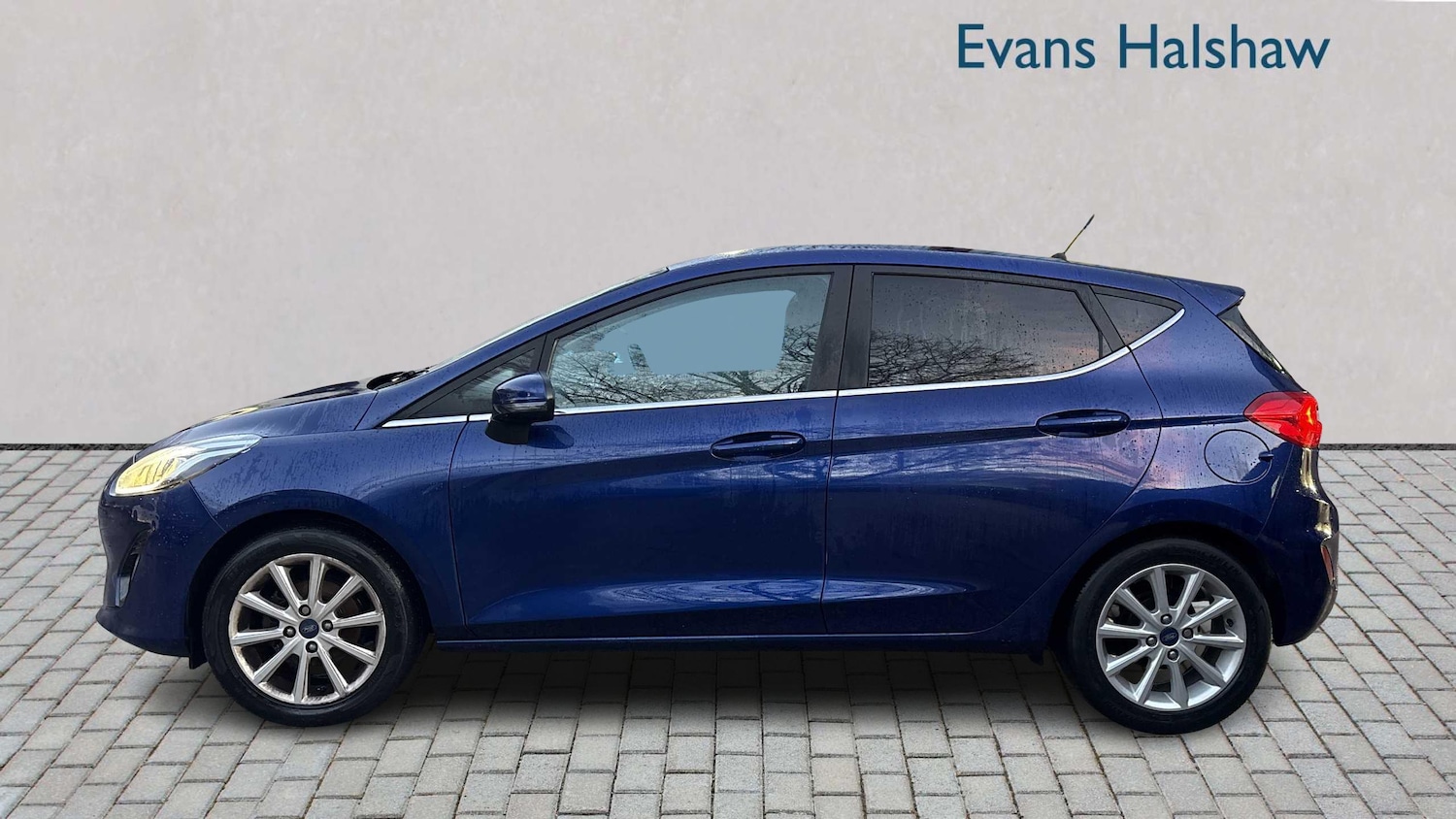 Used Ford Fiesta 2018 for sale - 77233072: Photo 3