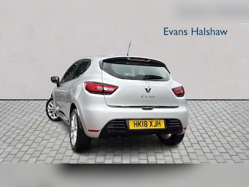 Used Renault Clio 2018 for sale - 79282496: Photo