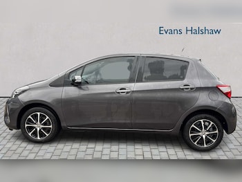 Used Toyota Yaris 2019 for sale - 77472634: Photo