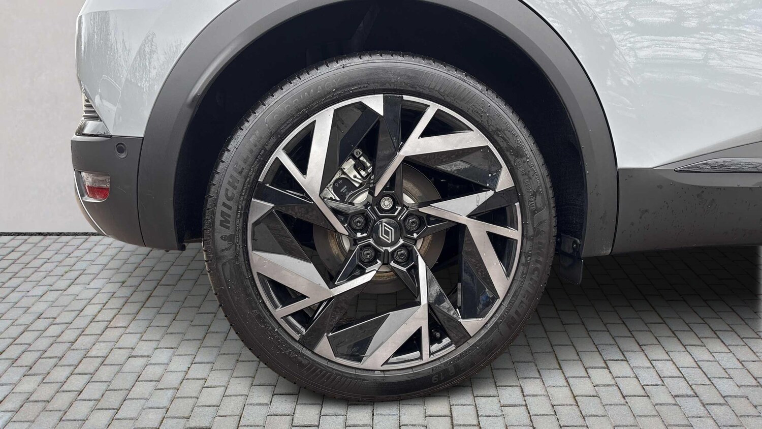 Used Renault Captur for sale - 77577361: Photo 6