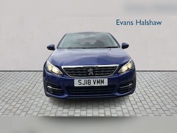 Used Peugeot 308 2018 for sale - 79660343: Photo