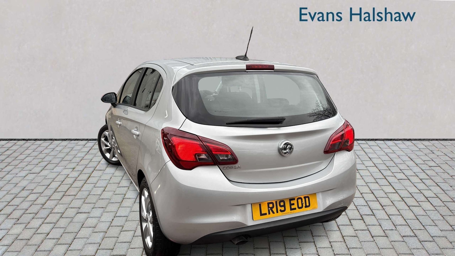 Used Vauxhall Corsa 2019 for sale - 77649015: Photo 2