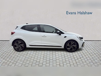 Used Renault Clio 2023 for sale - 79364783: Photo