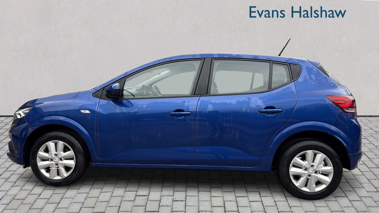 Used Dacia Sandero 2022 for sale - 77429235: Photo 3