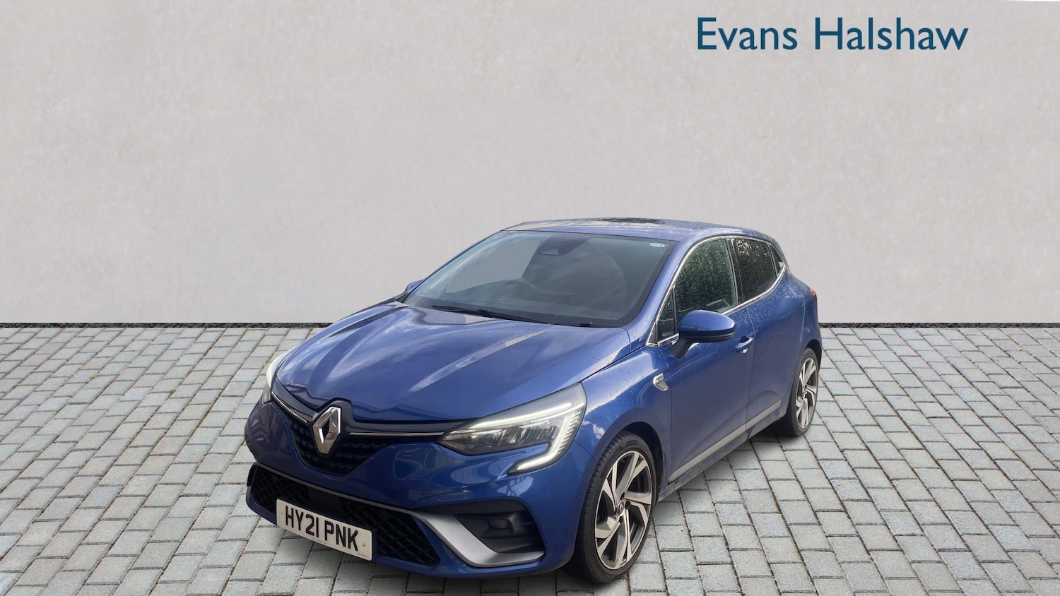 Used Renault Clio 2021 for sale - 76955301: Photo 3