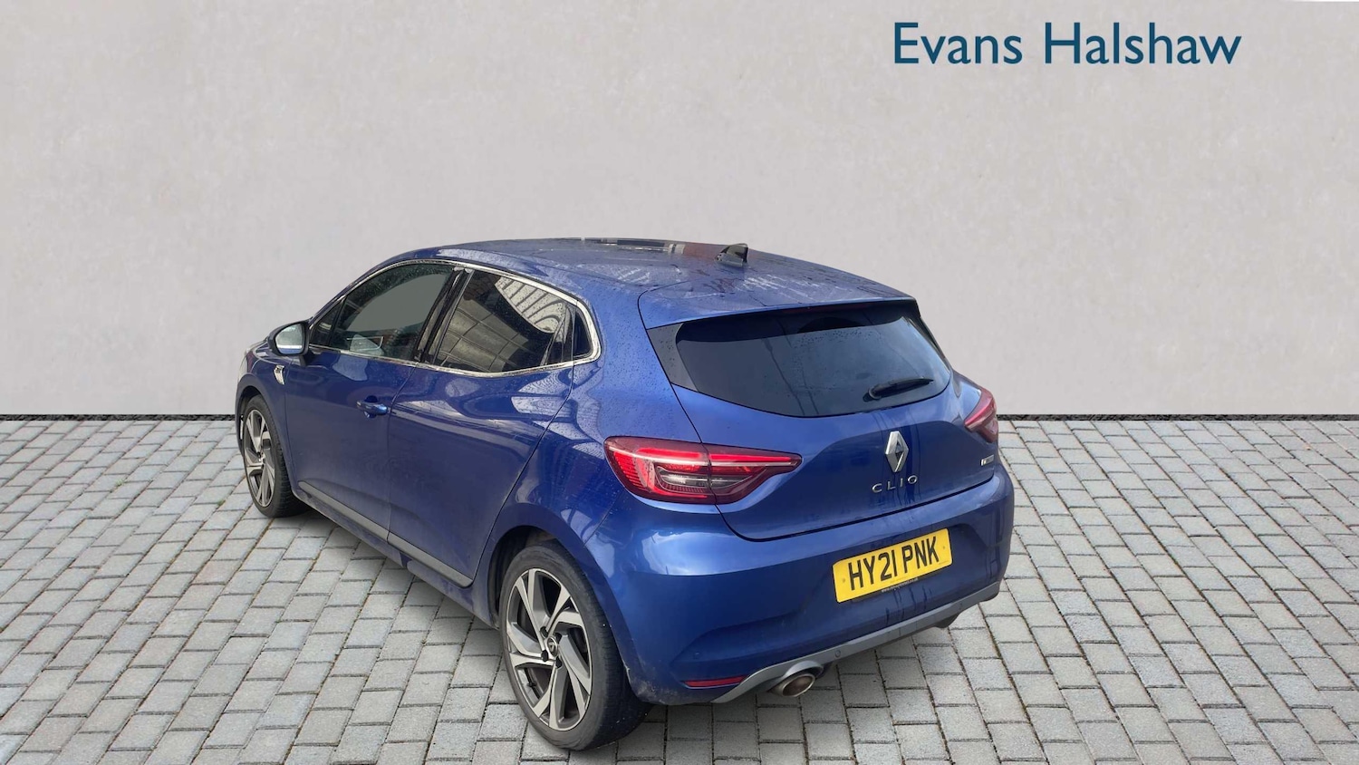 Used Renault Clio 2021 for sale - 76955301: Photo 4