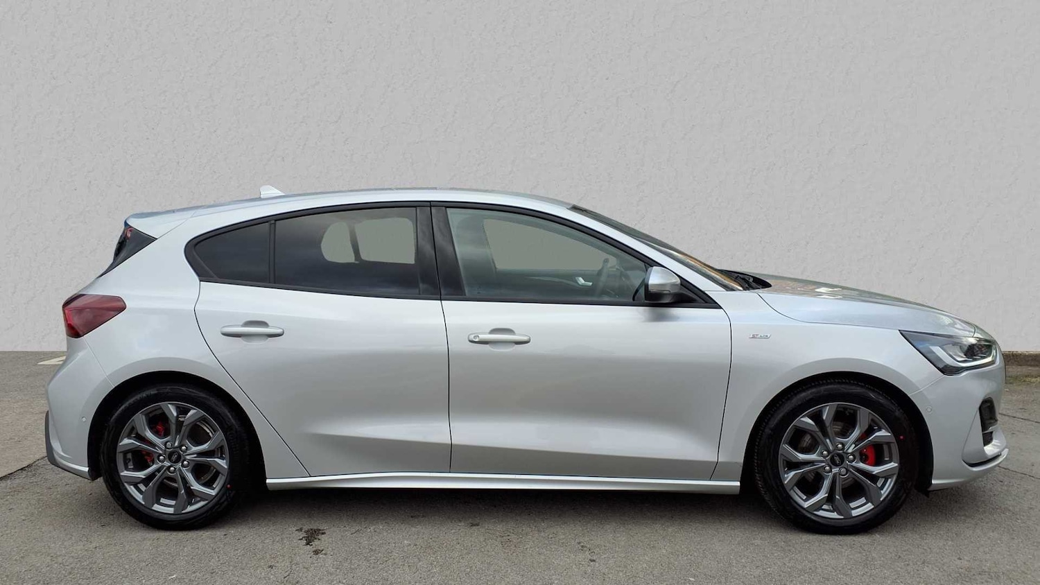 Used Ford Focus 2025 for sale - 76576051: Photo 3