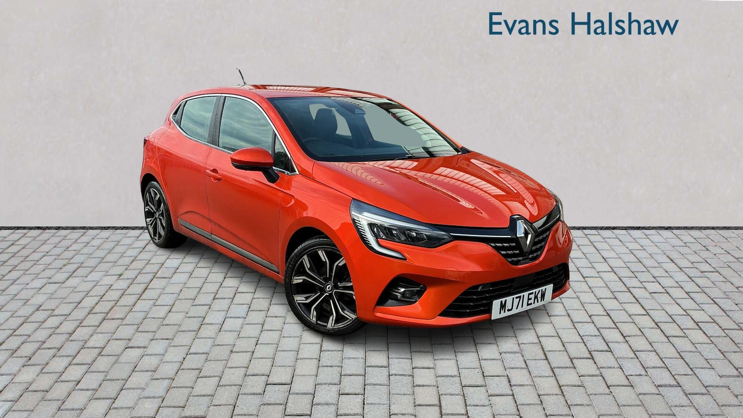 Used Renault Clio 2021 for sale - 76875667: Photo 1