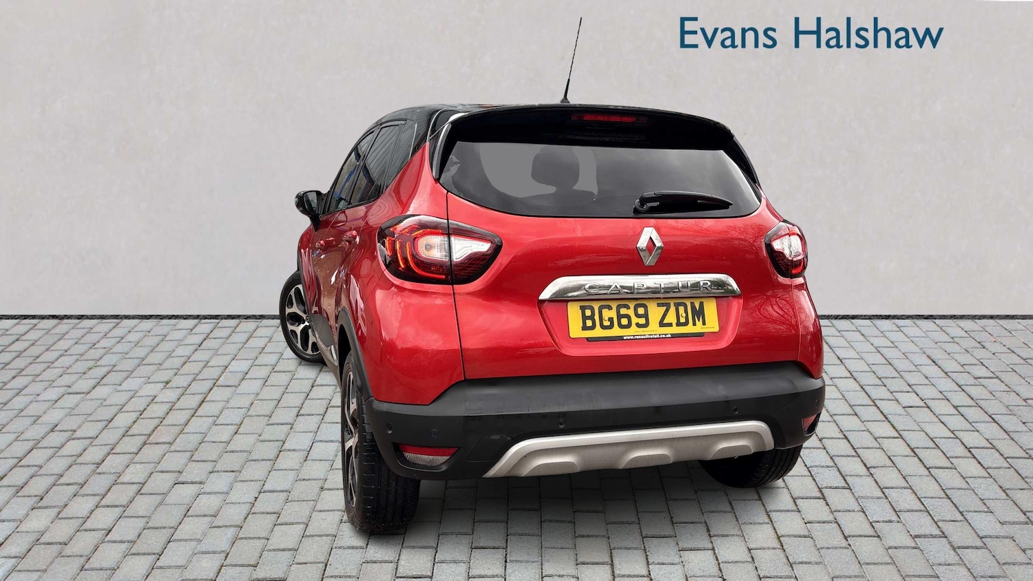 Used Renault Captur 2019 for sale - 77414640: Photo 2