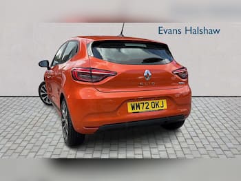 Used Renault Clio 2023 for sale - 79443777: Photo