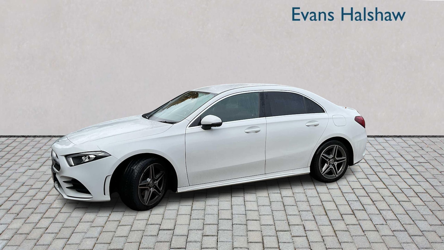 Used Mercedes-Benz A-Class 2020 for sale - 76339665: Photo 3