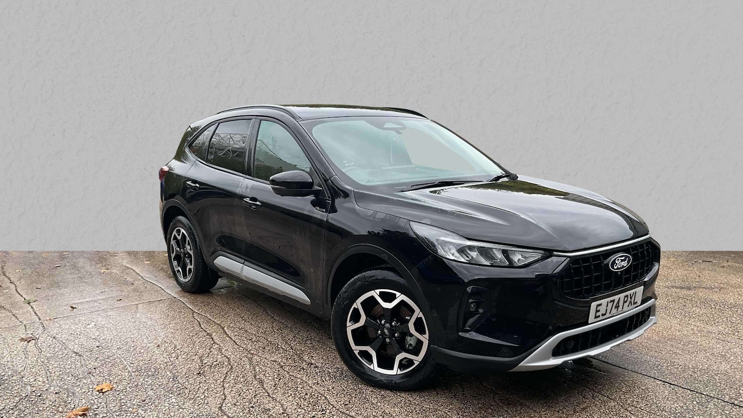 Used Ford Kuga 2024 for sale - 76192105: Photo 1