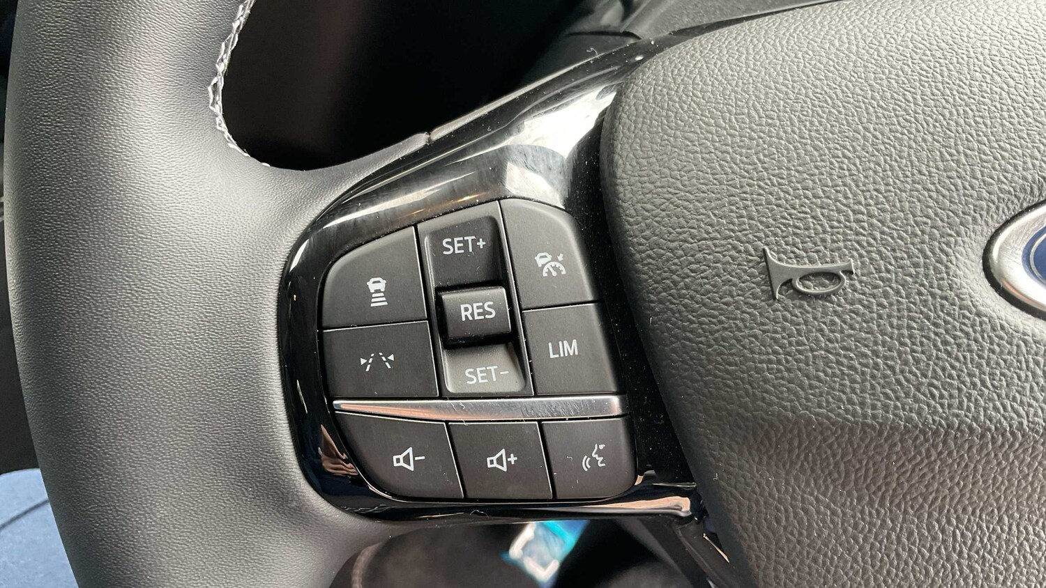 Used Ford Kuga 2024 for sale - 76192105: Photo 17