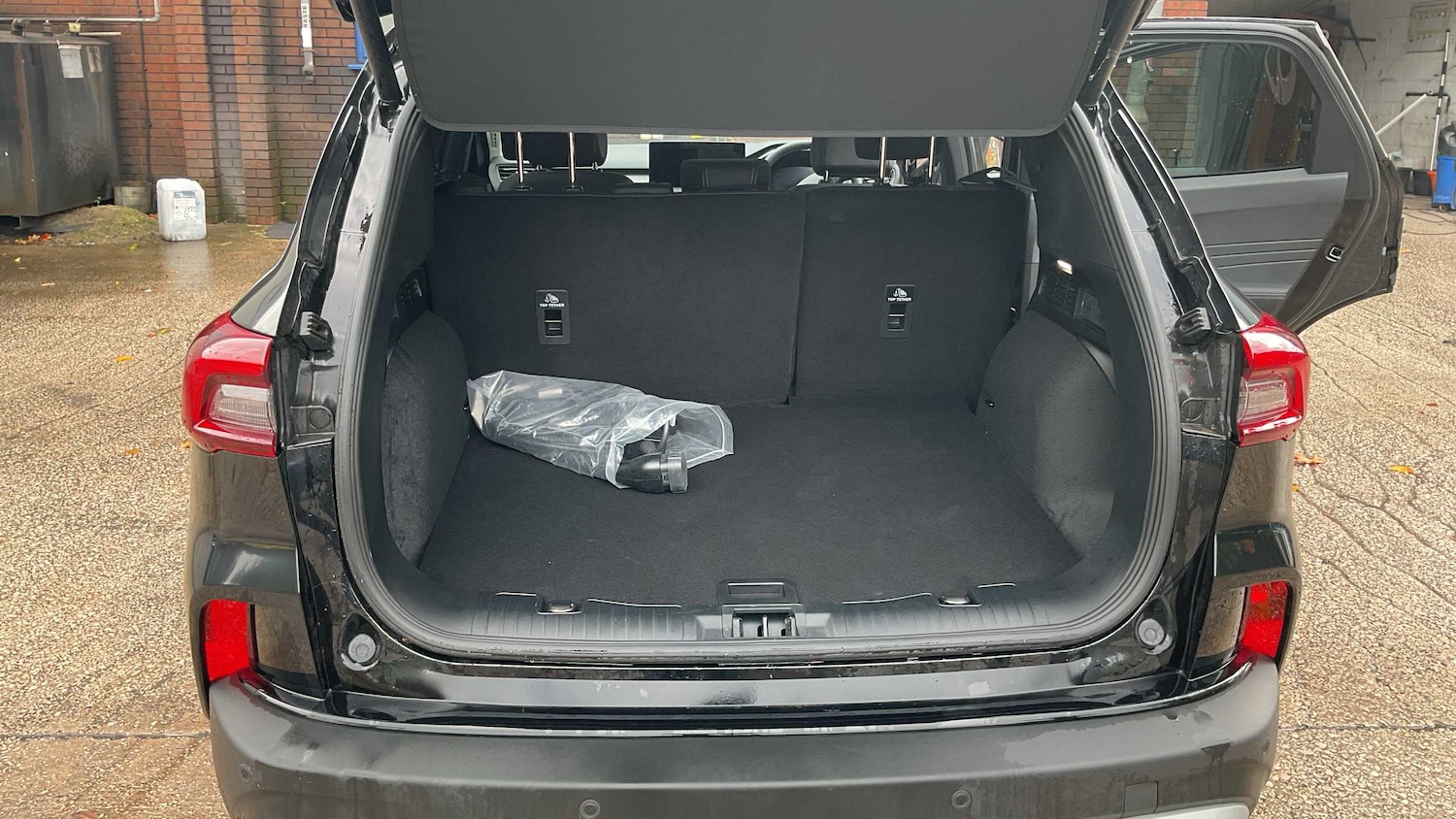 Used Ford Kuga 2024 for sale - 76192105: Photo 24