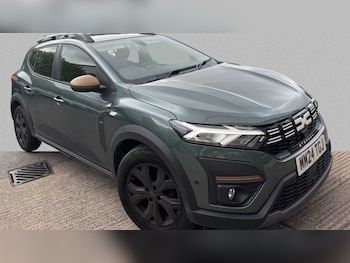 Used Dacia Sandero Stepway 2024 for sale - 75841384: Photo