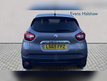 Used Renault Captur 2015 for sale - 77232893: Photo