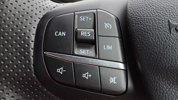 Used Ford Puma 2022 for sale - 75841790: Photo 29