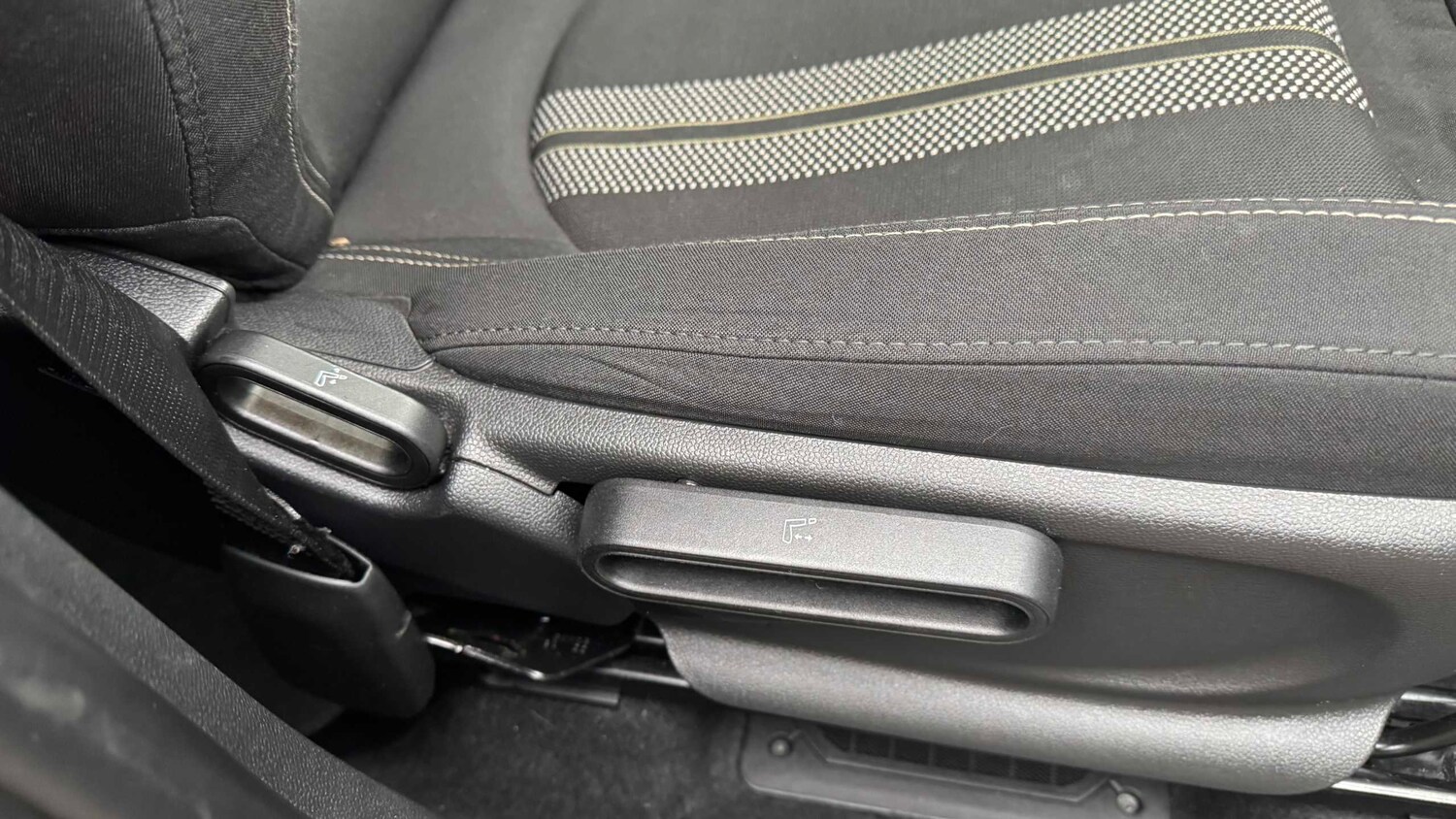 Used MINI Countryman 2018 for sale - 76842951: Photo 16