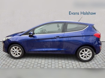 Used Ford Fiesta 2018 for sale - 77810763: Photo