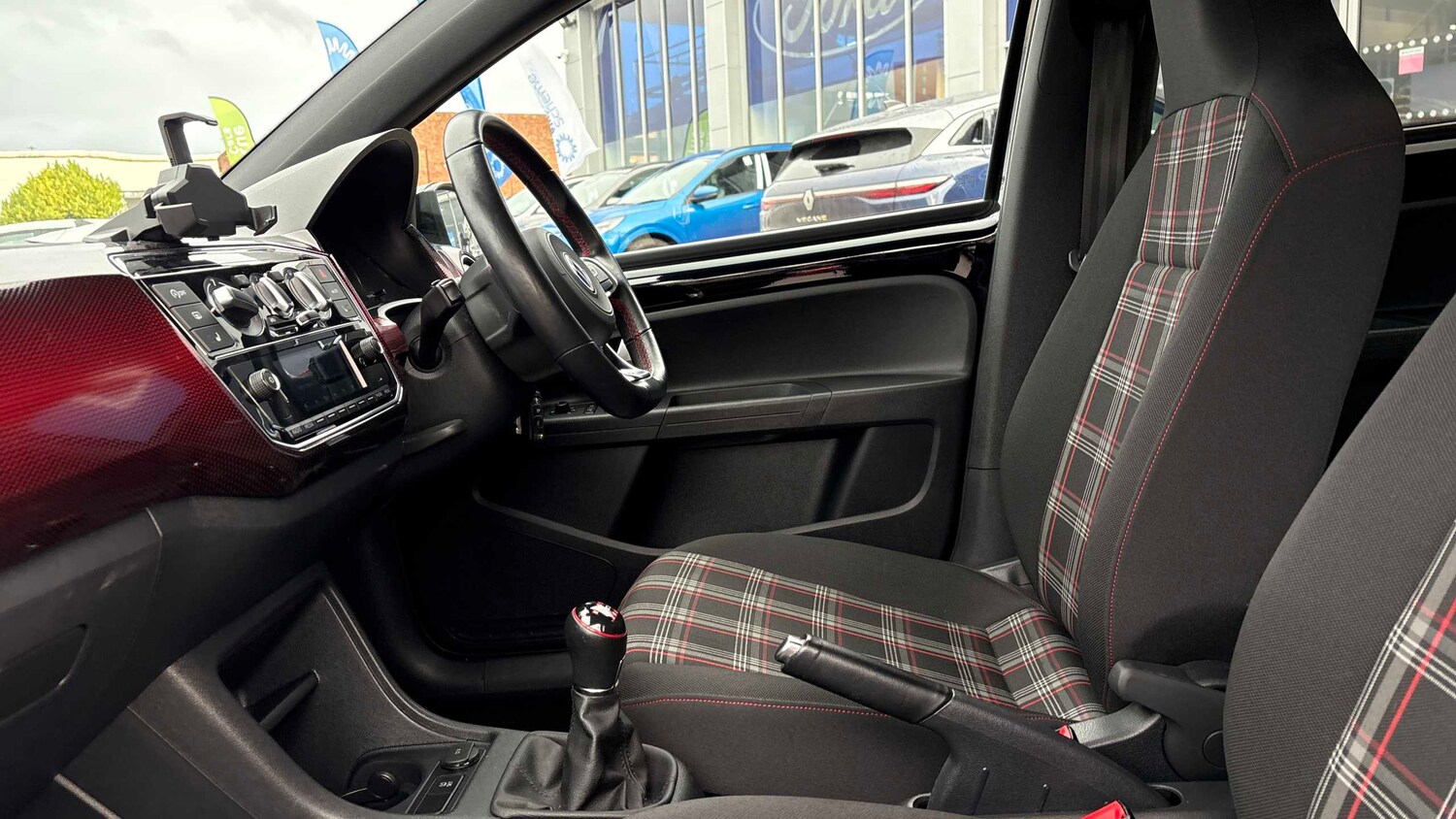 Used Volkswagen up! 2021 for sale - 77615301: Photo 13