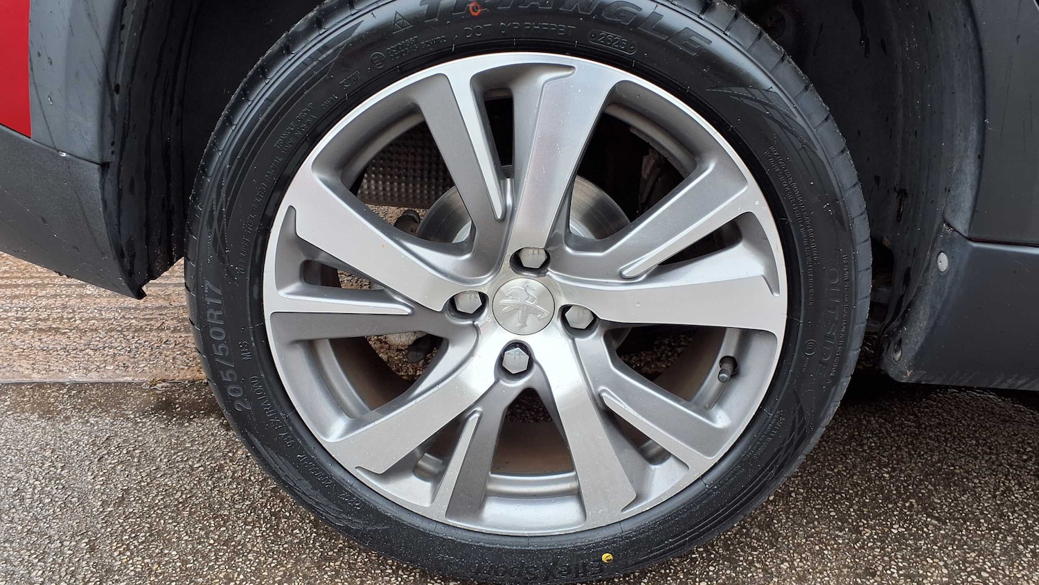 Used Peugeot 2008 2019 for sale - 76553087: Photo 10