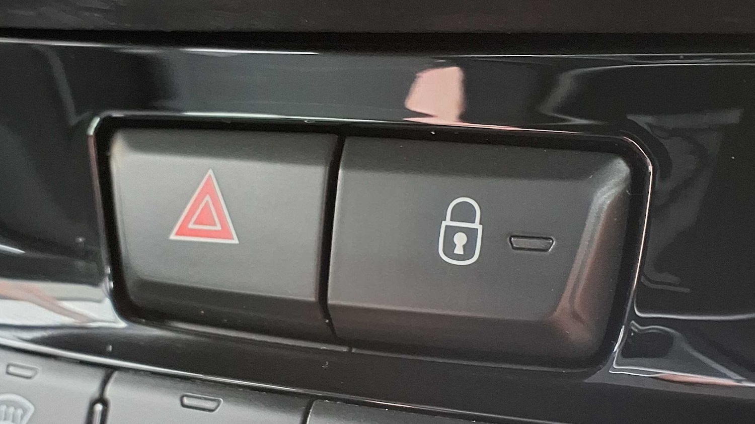 Used Peugeot 2008 2019 for sale - 76553087: Photo 22