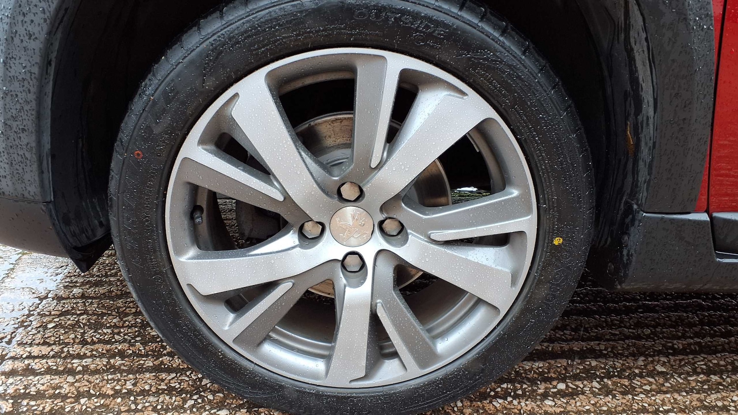 Used Peugeot 2008 2019 for sale - 76553087: Photo 8