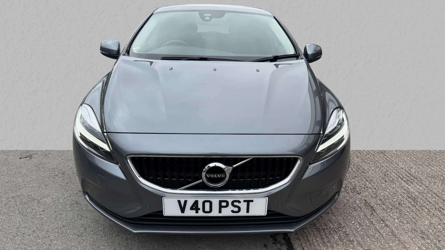 Used Volvo V40 2019 for sale - 76015858: Photo 3